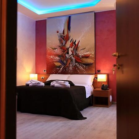 Mirko Luxury Inn Rzym Zewnętrze zdjęcie