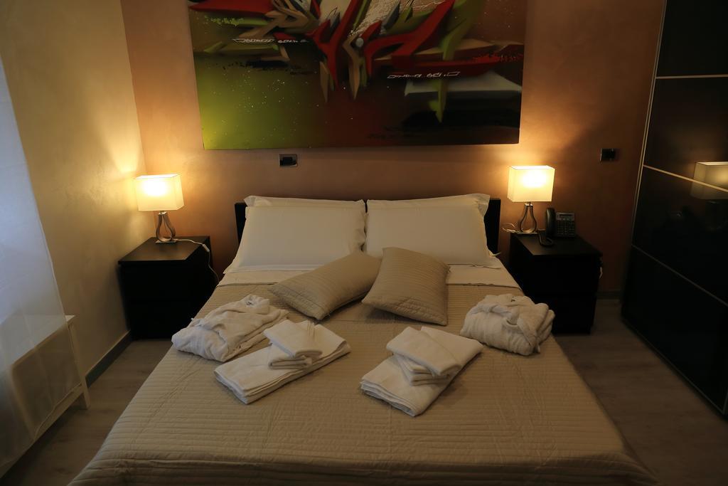 Mirko Luxury Inn Rzym Zewnętrze zdjęcie