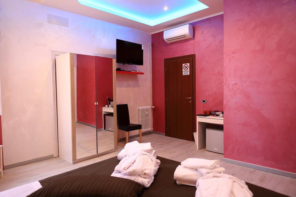 Mirko Luxury Inn Rzym Zewnętrze zdjęcie