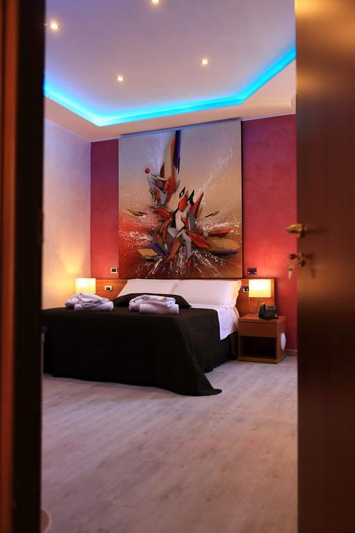 Mirko Luxury Inn Rzym Zewnętrze zdjęcie